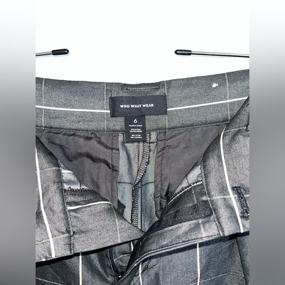 WHO WHAT WEAR HIGH WAISTED SHORTS (SIZE 6) - Picture 4 of 4